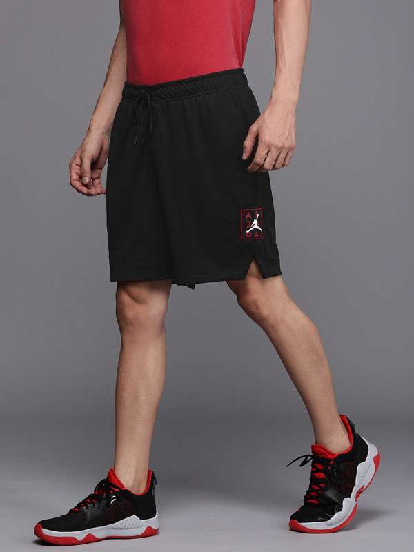 nike shorts myntra