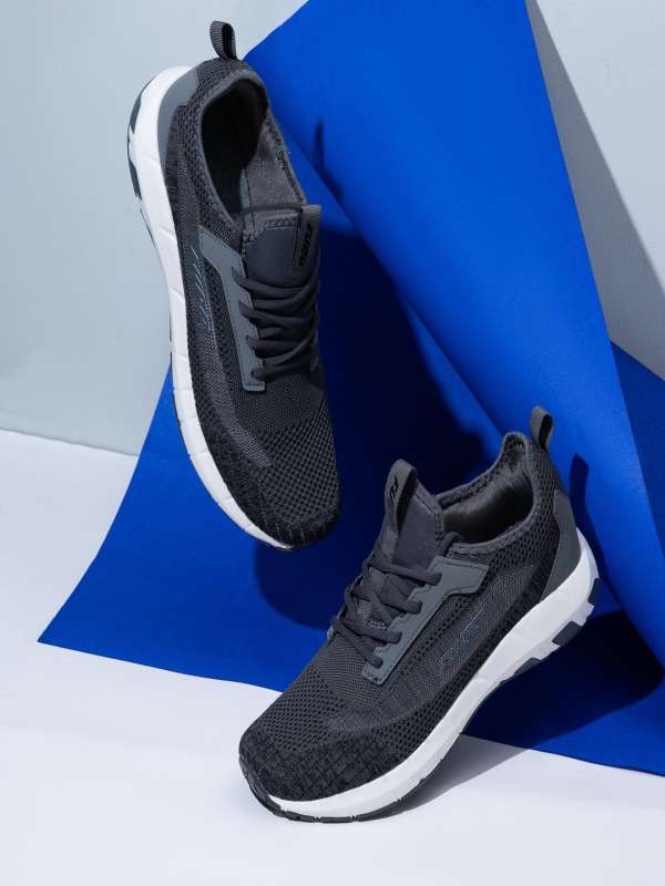 Red Chief Sports Shoes Buy Red Chief Sports Shoes online in India