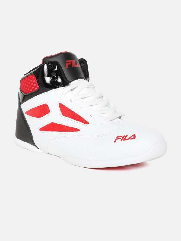 sports shoes for men myntra