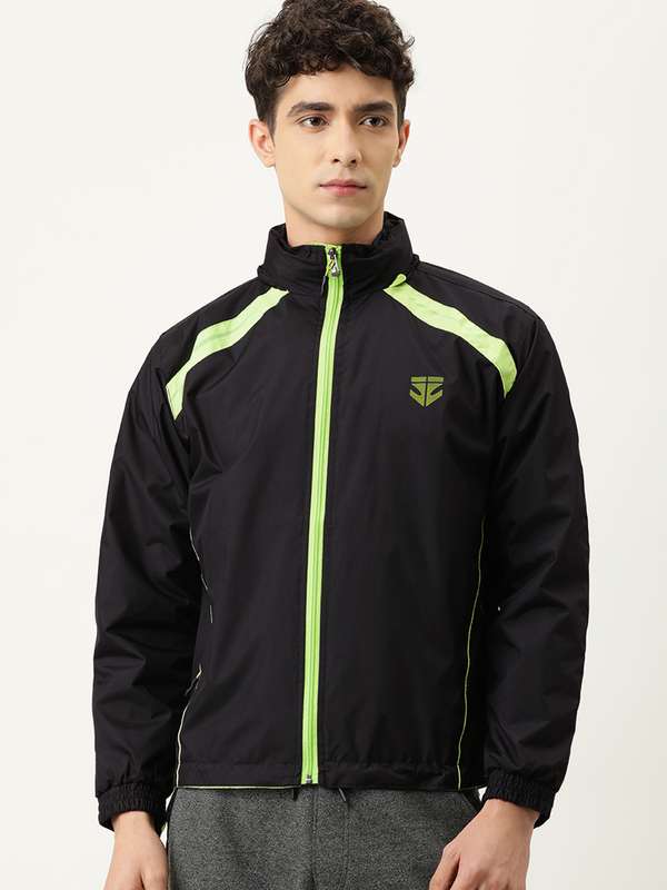 wildcraft waterproof jacket