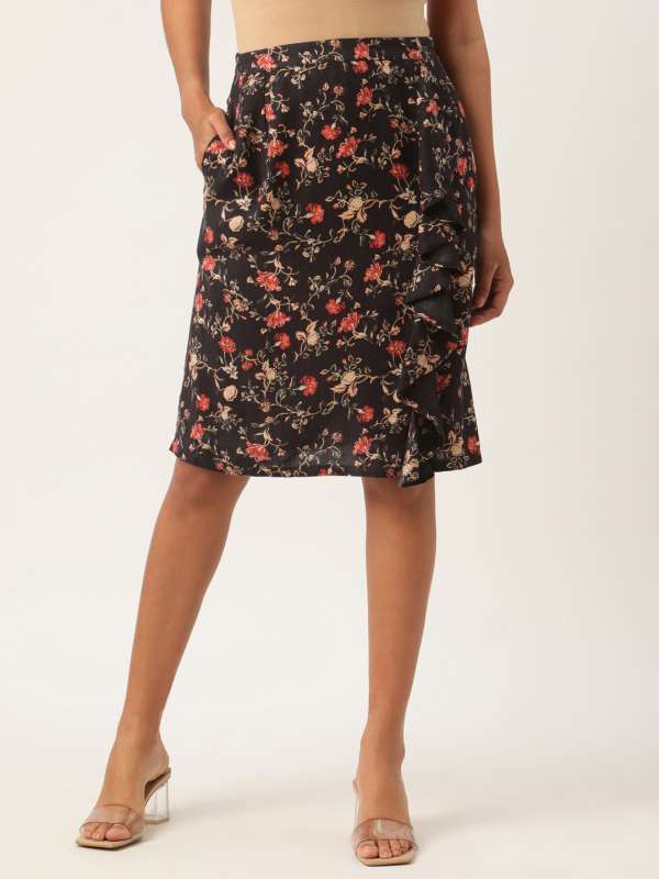 Nike clearance floral skirt