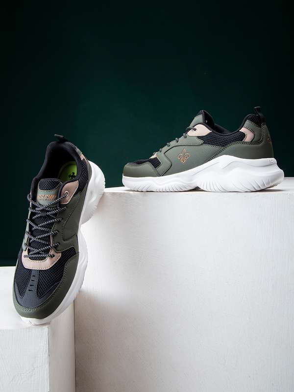 Bond Street By Red Tape Casual Shoes 