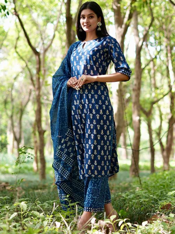 Trendy Libas Kurta Sets for Every Occasion Find Yours on Myntra