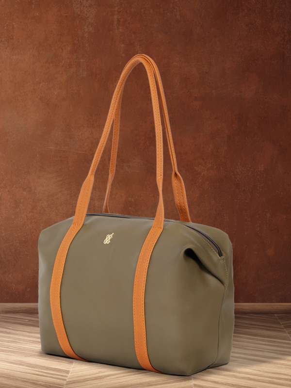 E 2 Shoulder Bags Buy E 2 Shoulder Bags online in India