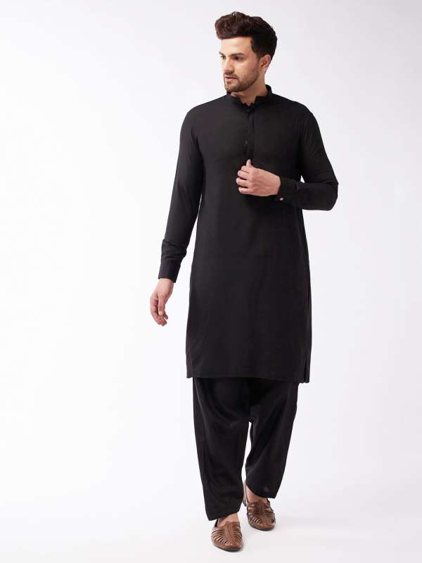 Vastramay Men Black Grey Solid Kurta With Churidar Waistcoat 7476324htm Buy Vastramay Men Black Grey Solid Kurta With Churidar Waistcoat 7476324htm online in India