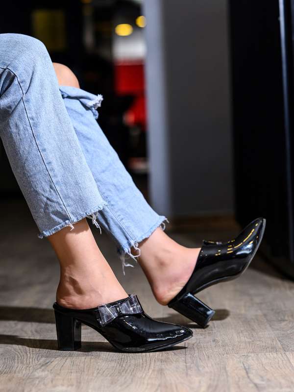 Black mules hotsell block heel