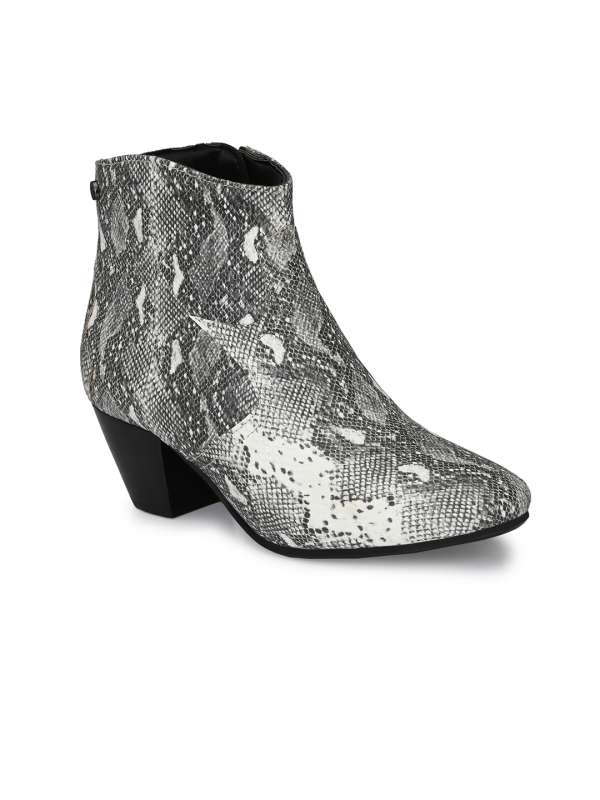 Off White Boots Buy Off White Boots online in India