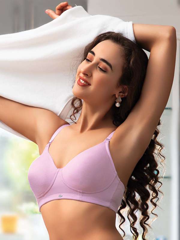 Buy SOIE- Minimizer Full Coverage Non Wired Bra(Pack Of 2)-Garnet &  E.Blue-40DD Online at Best Prices in India - JioMart.