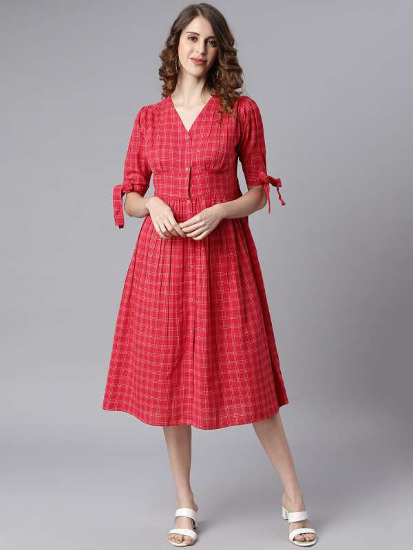 Urbanic Women Sheath Red Dress - Buy Urbanic Women Sheath Red Dress Online  at Best Prices in India