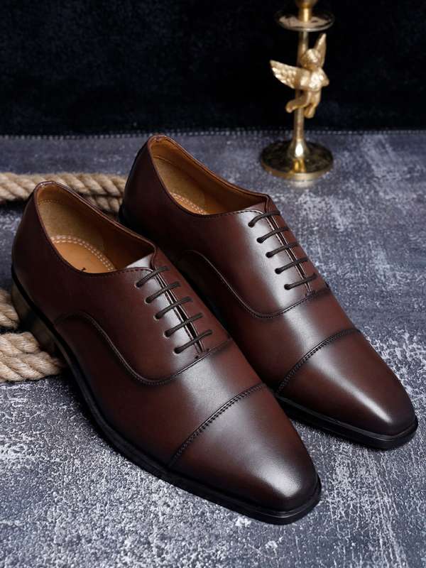 Dual tone formal shoes discount