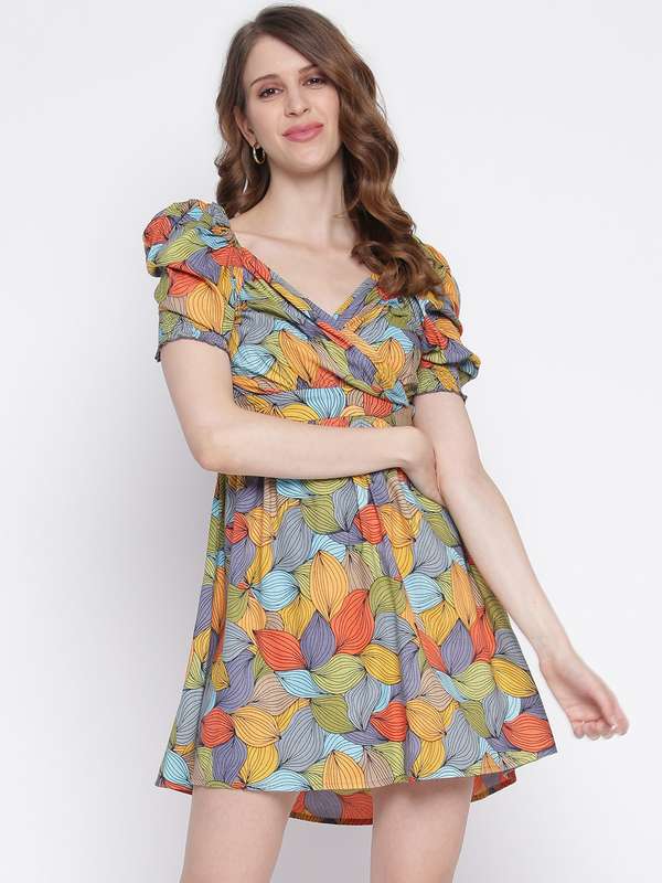 Floral short dresses online clearance