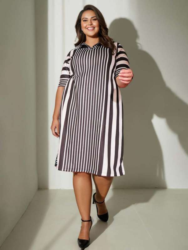 Striped white and black dress outlet