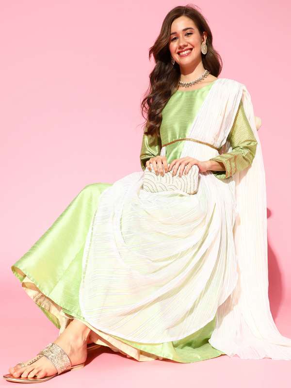 India Bollywood Actress Chronography Wall Art S Dresses Buy India Bollywood Actress Chronography Wall Art S Dresses online in India