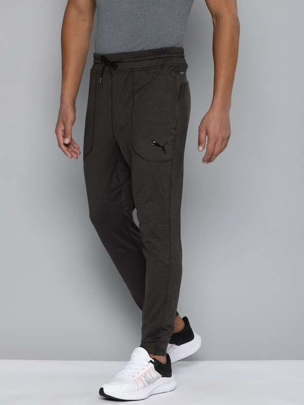 puma joggers myntra