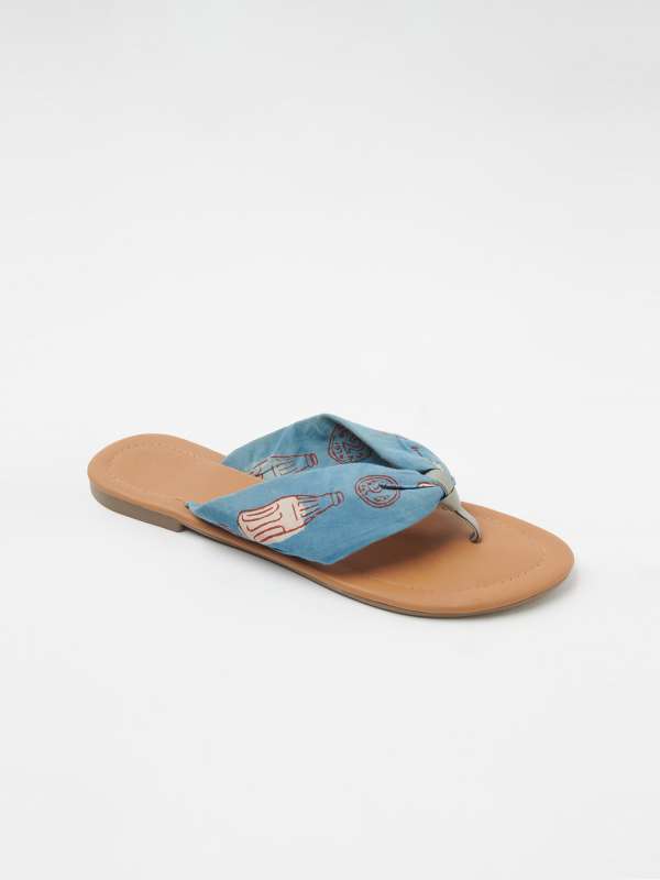 Fabindia Footwear Buy Fabindia Footwear online in India