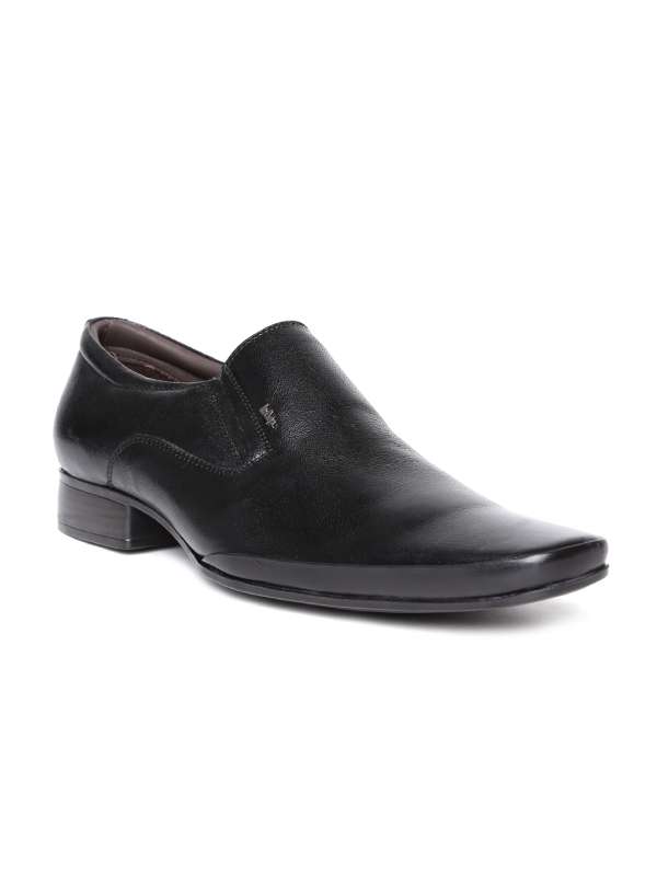 lee cooper boots myntra