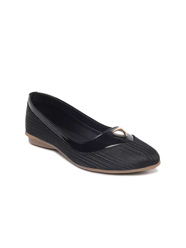 paragon black sandals