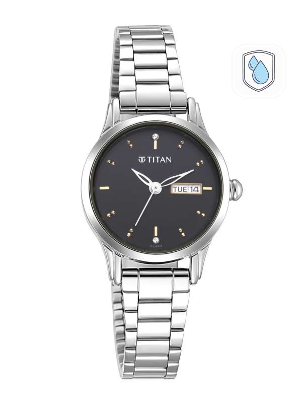 Titan shop black dial