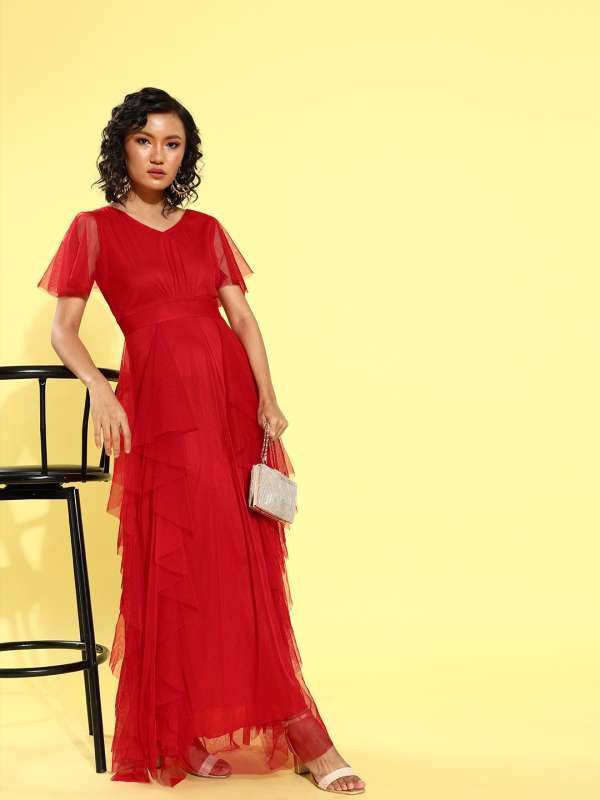Red Plain Ladies Designer Gown, Half Sleeves at Rs 1500 in