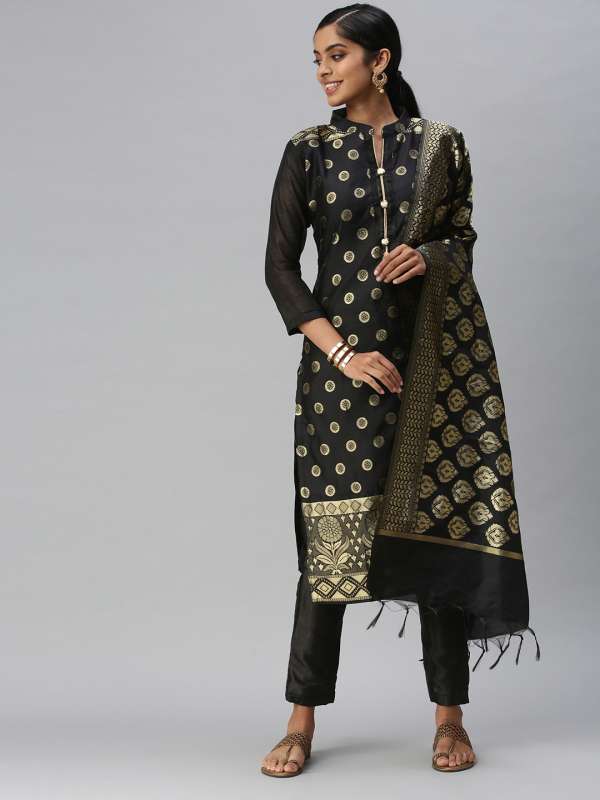 Black dress on sale material online
