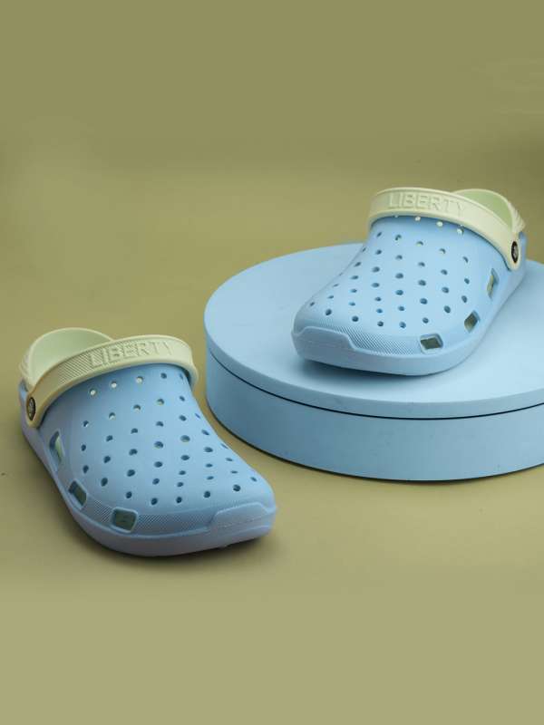 Liberty hotsell chappal price