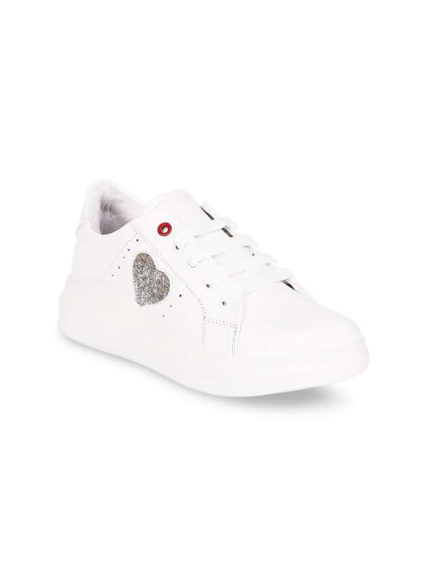 Onitsuka tiger shoes outlet myntra