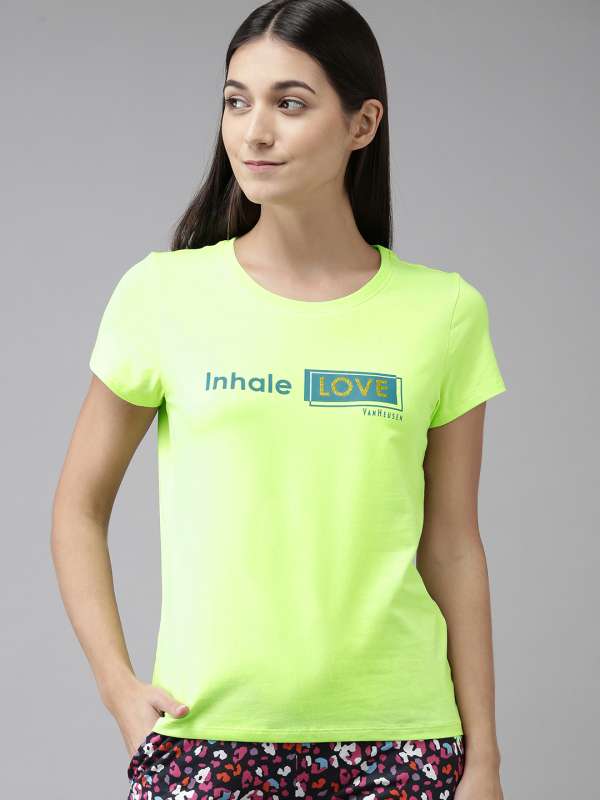 Vans t shirt myntra store