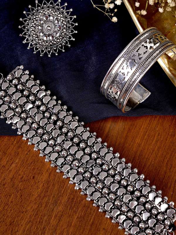 Metallic jewellery on sale