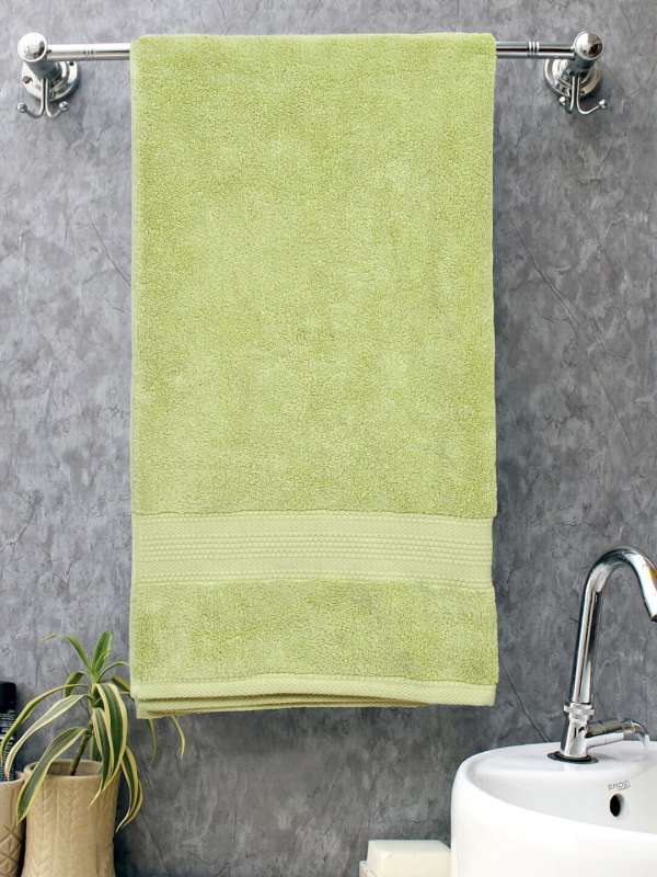 Bombay Dyeing Bath Towels Buy Bombay Dyeing Towels Online Myntra