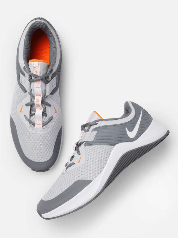 nike training shoes india
