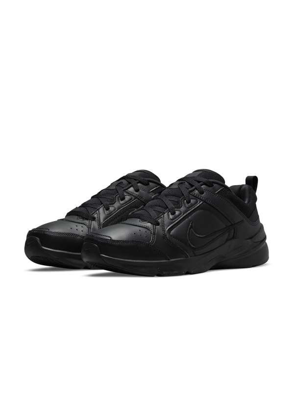Nike black shop leather shoes mens