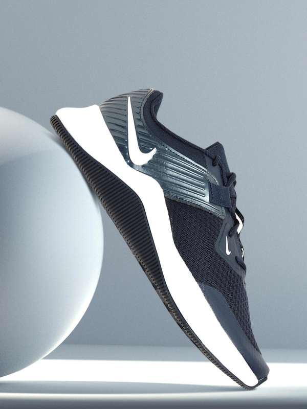 Nike sales online trainers
