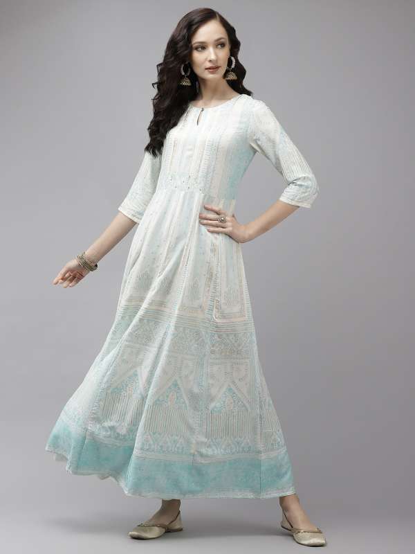 White kurtis online myntra outlet
