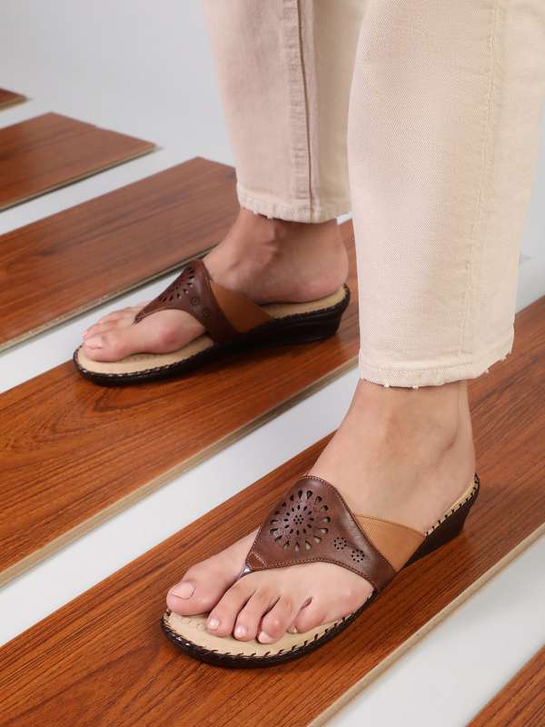 Liberty chappal 2024 ladies