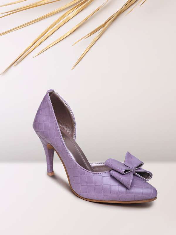 Plum coloured heels store