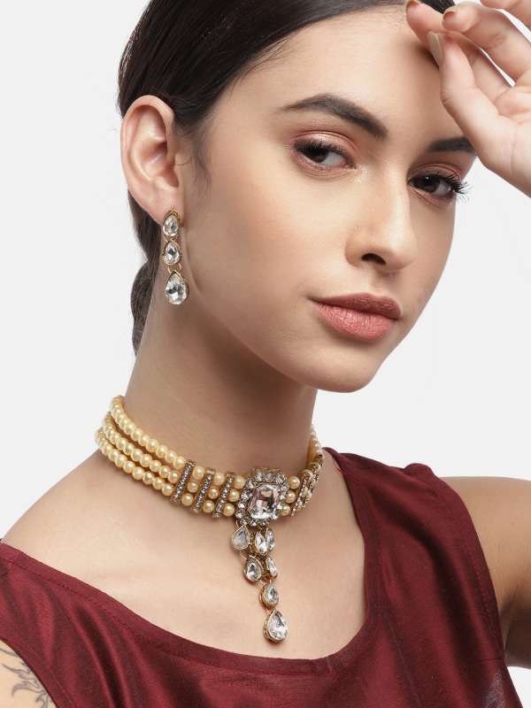 Off White Jewellery Set Buy Off White Jewellery Set online in India
