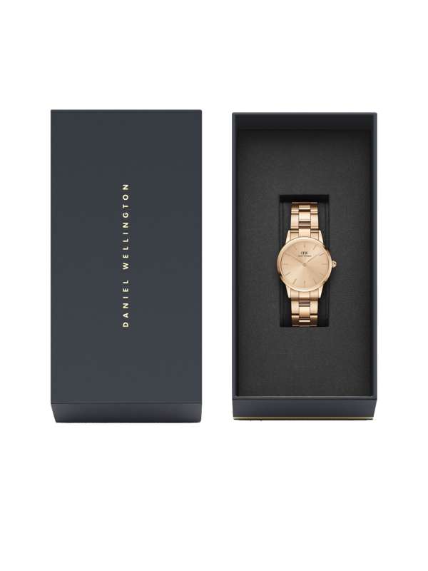 Daniel wellington deals myntra