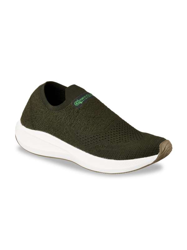 Shiv naresh deals sports shoes
