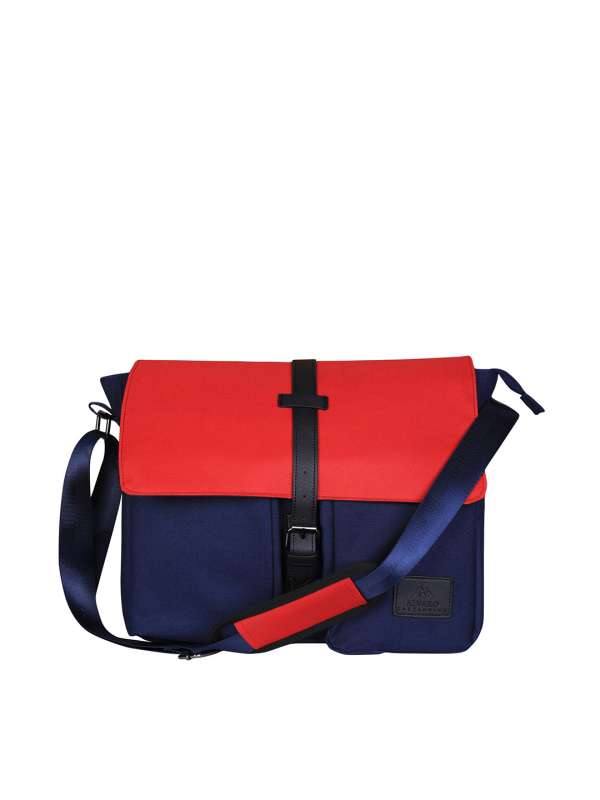 Alvaro castagnino clearance black sling bag