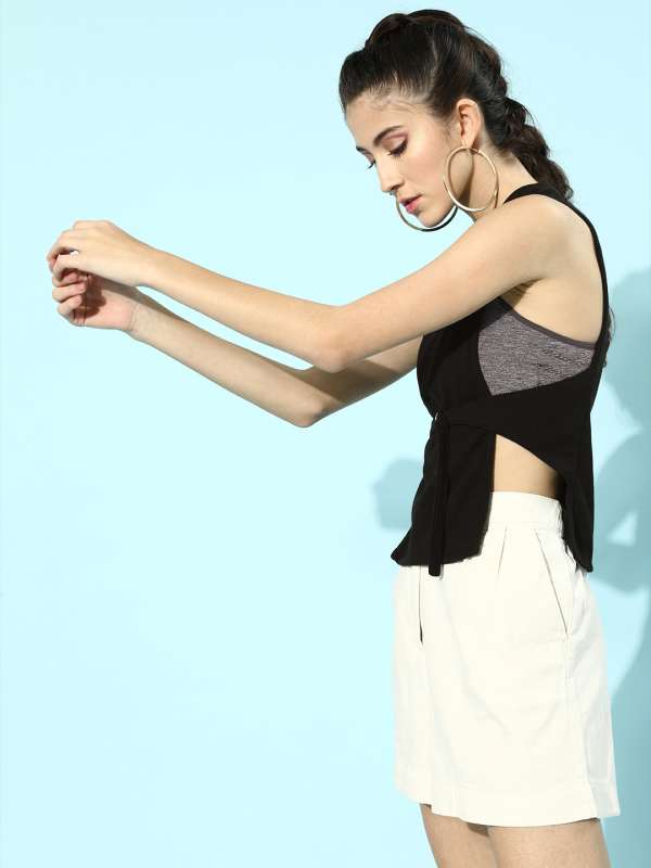 Black short shrugs online shop
