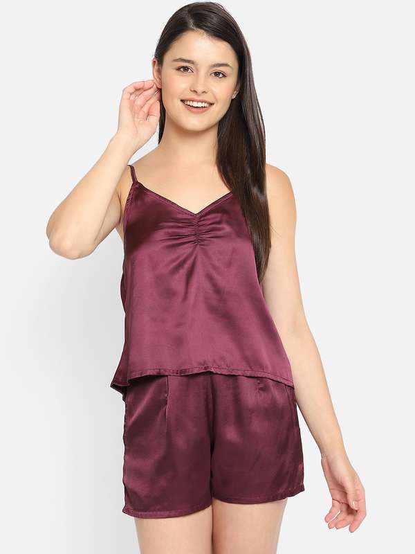 Clovia Sleeveless Loungewear And Nightwear - Buy Clovia Sleeveless  Loungewear And Nightwear online in India