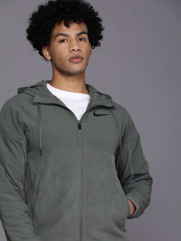 nike jacket myntra
