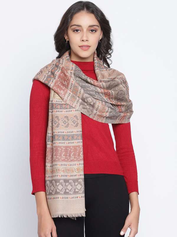Woolen on sale stole myntra