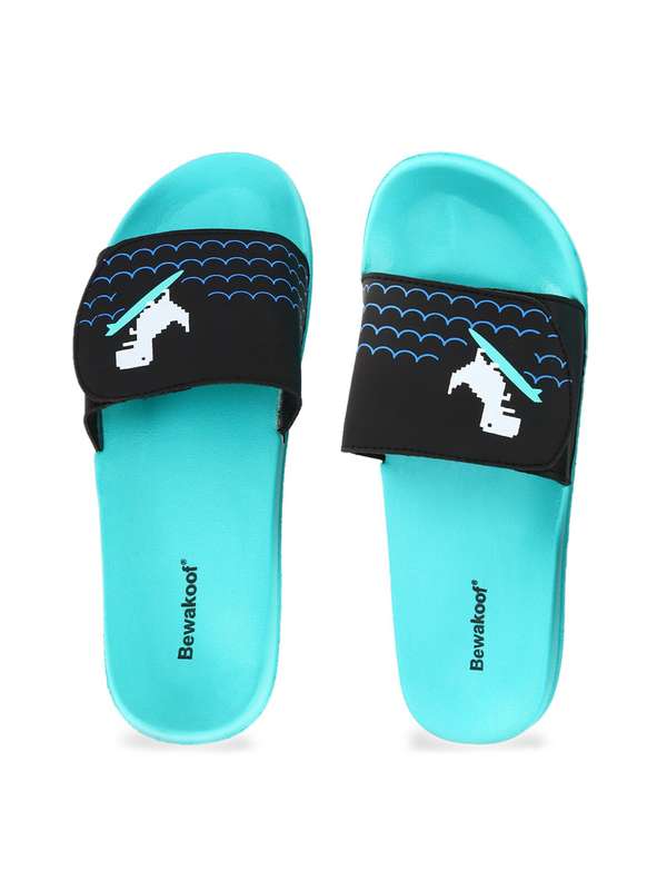 bewakoof com flip flops