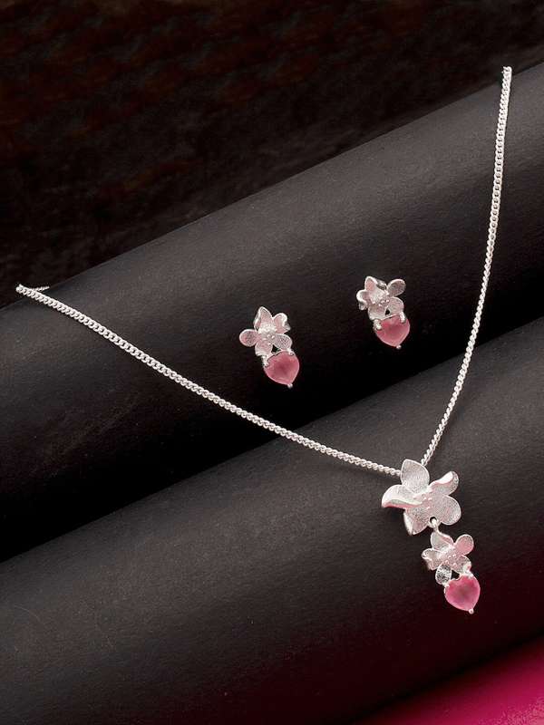 Dare By Voylla Silver Tribal Pendant 5897884.htm Buy Dare By Voylla Silver Tribal Pendant 5897884.htm online in India