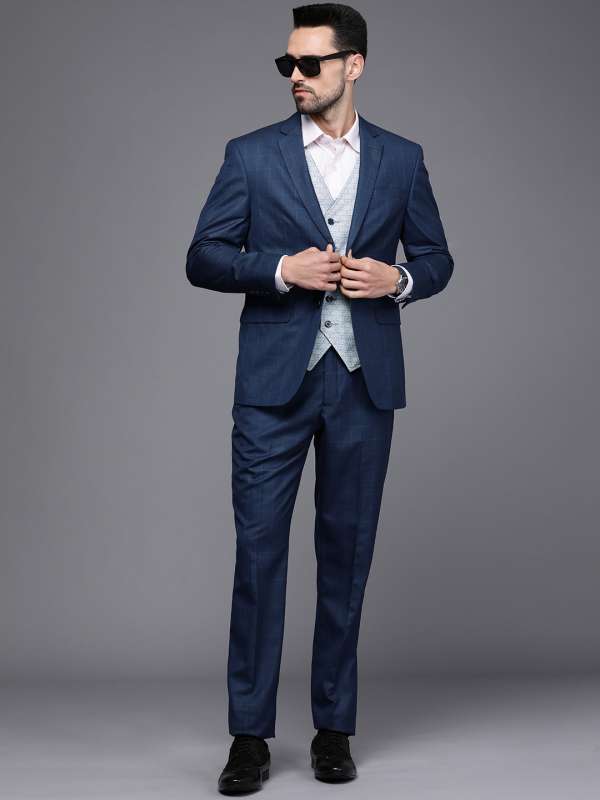Shop Stylish Louis Philippe Suits for Men for Formal and Special Occasions