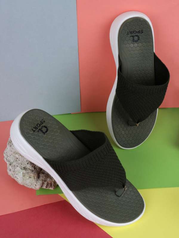 Sport flip flops womens hot sale