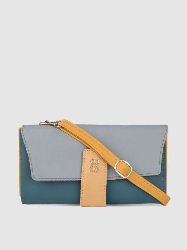 Baggit Women Saddle Handbag (ICE BLUE) : Amazon.in: Fashion