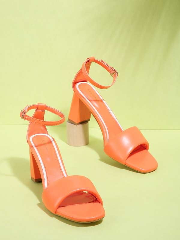 Coral online pink heels