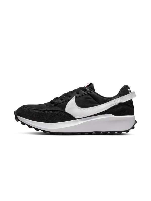 Nike flats womens shop